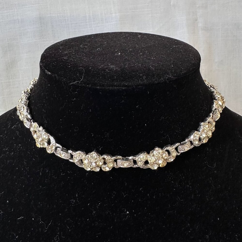 Vintage Rhinestone Choker Necklace with Florettes